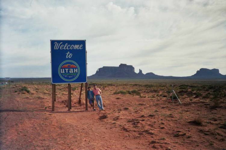 usa_1990-05-17 00-00-01_r04f08